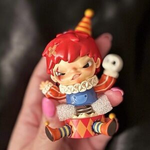 POPMART Hirono Monster Carnival - Creepy Clown